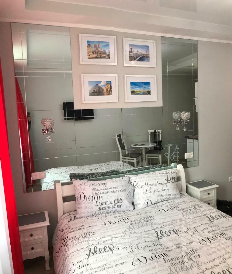 Apartment Studio Paris 51 แอร์พิน ภายนอก รูปภาพ